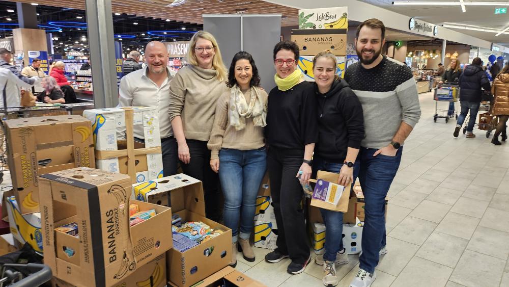 Lions Club Limburgerhof sammelt Lebensmittel für die Tafel